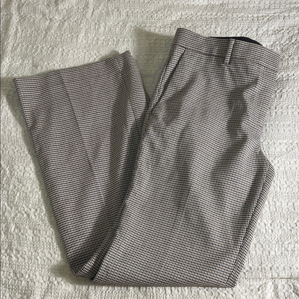 Ann Taylor Houndstooth the Madison flared Trousers size 10